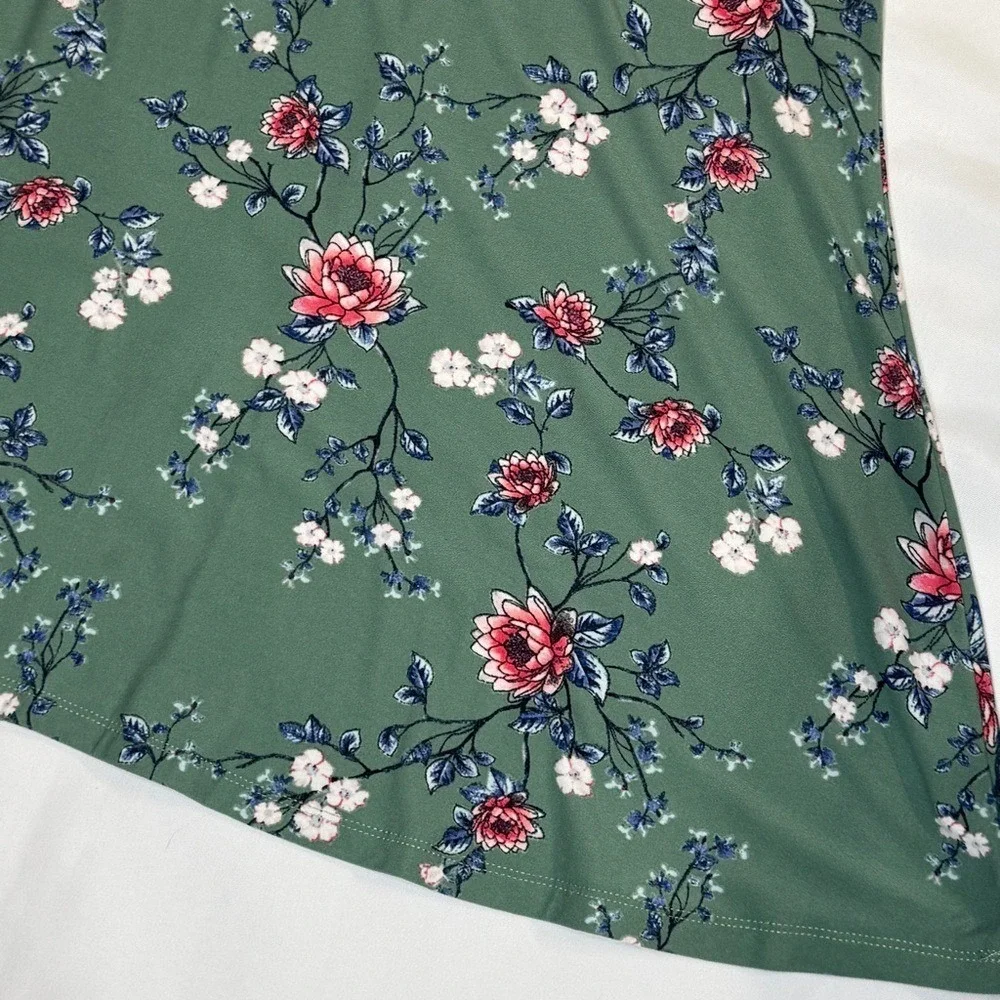 Rue 21 Spring Green‎ Floral Print T-Shirt Dress Size Small Lattice chest